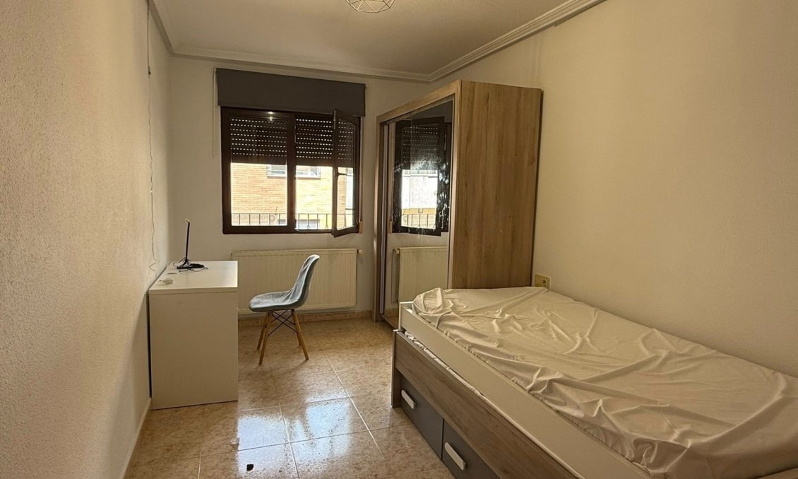 Segunda mano - Apartamento -
San Miguel de Salinas - Inland