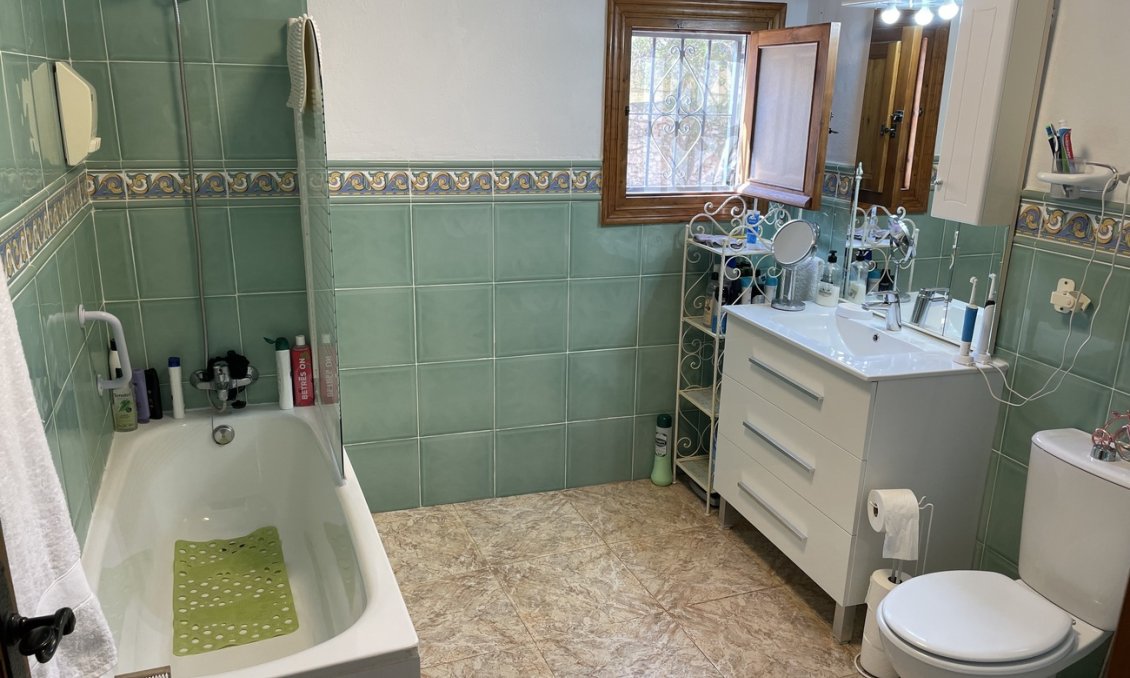Resale - Villa -
Alhama De Murcia - Inland