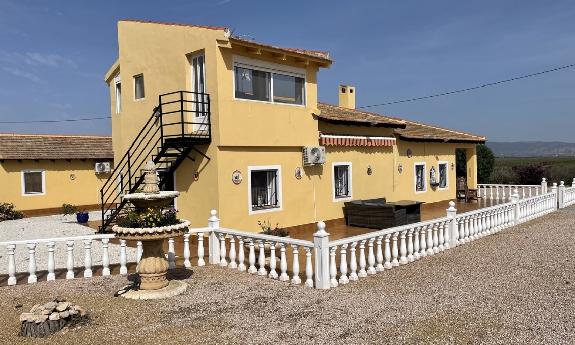 Resale - Villa -
Alhama De Murcia - Inland