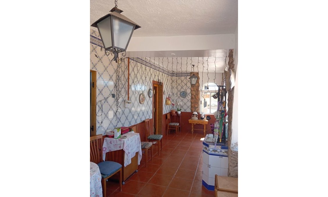 Resale - Villa -
Yecla - Inland