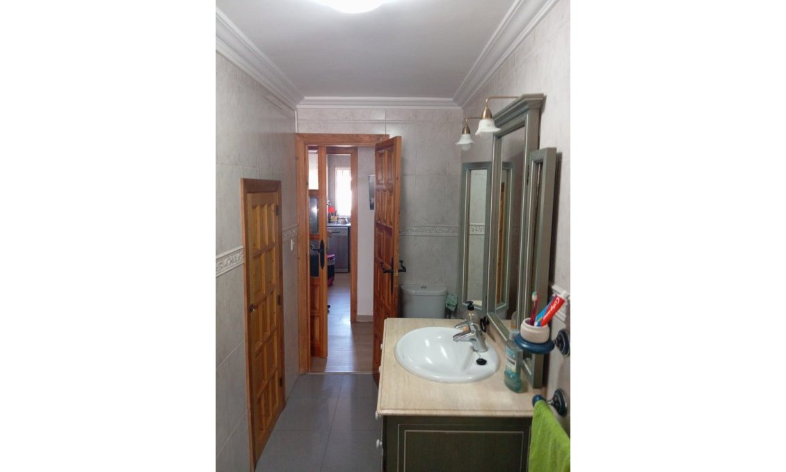Resale - Villa -
Yecla - Inland
