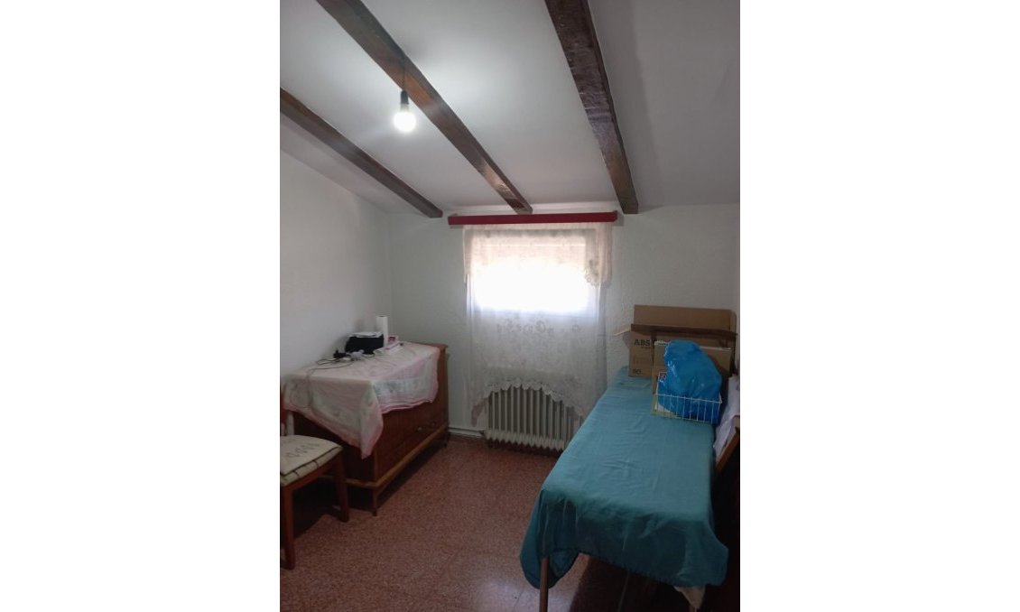 Resale - Villa -
Yecla - Inland