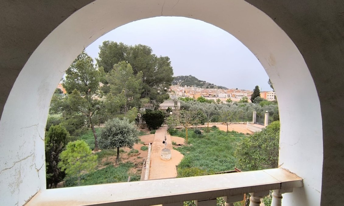 Resale - Villa -
Yecla - Inland