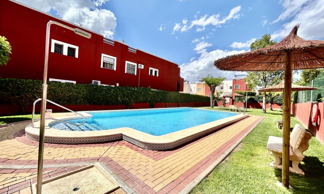 Revente - Appartement -
Los Altos - Costa Blanca