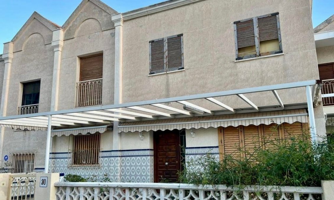 Resale - Duplex -
Santa Pola - Costa Blanca