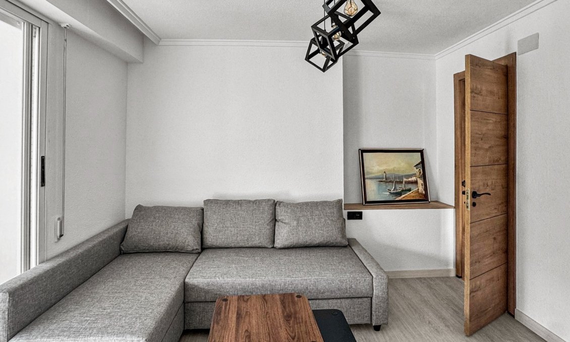 Revânzare - Apartament -
Torrevieja - Costa Blanca
