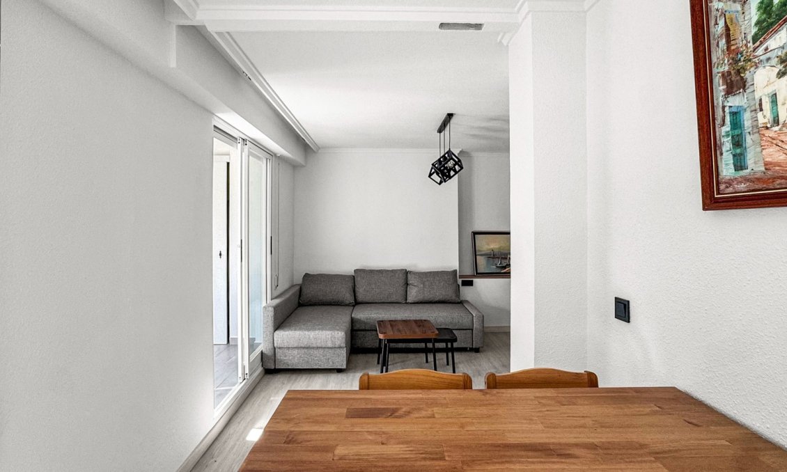 Revânzare - Apartament -
Torrevieja - Costa Blanca