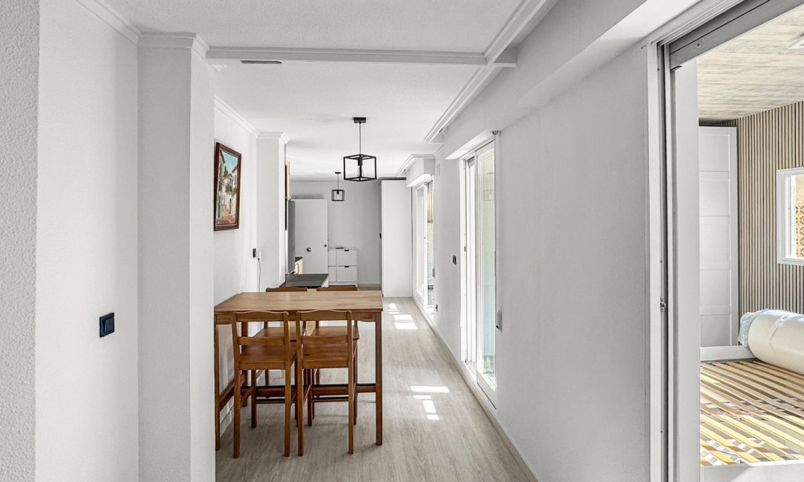 Revânzare - Apartament -
Torrevieja - Costa Blanca