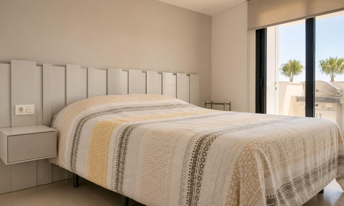 Resale - Apartment -
Orihuela Costa - PAU 8
