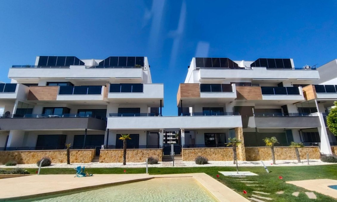 Resale - Apartment -
Orihuela Costa - PAU 8