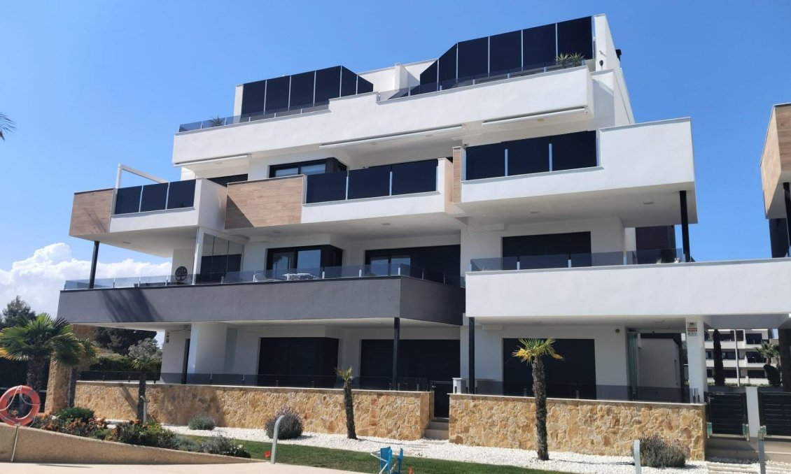 Resale - Apartment -
Orihuela Costa - PAU 8