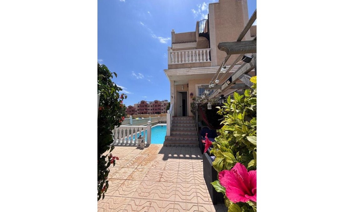 Resale - Townhouse -
Villamartin - Costa Blanca