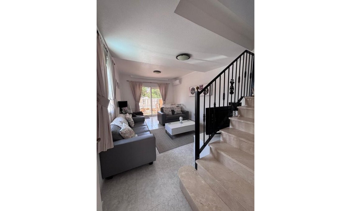 Resale - Townhouse -
Villamartin - Costa Blanca