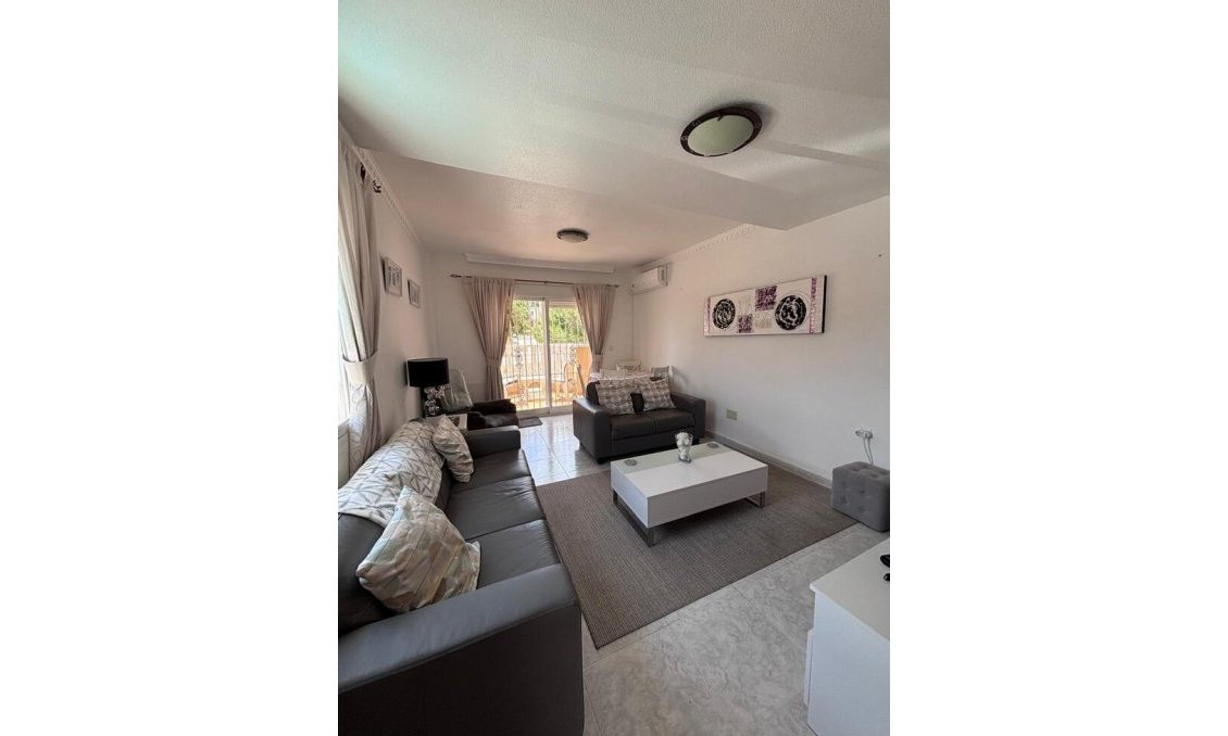 Resale - Townhouse -
Villamartin - Costa Blanca