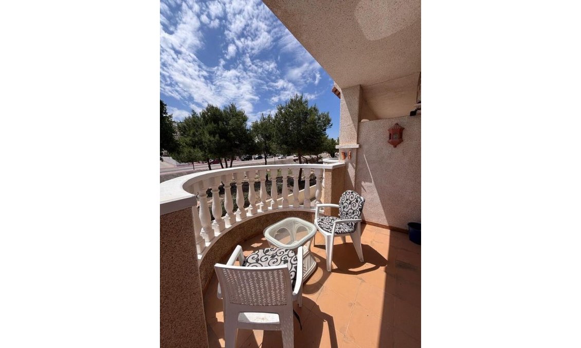 Resale - Townhouse -
Villamartin - Costa Blanca