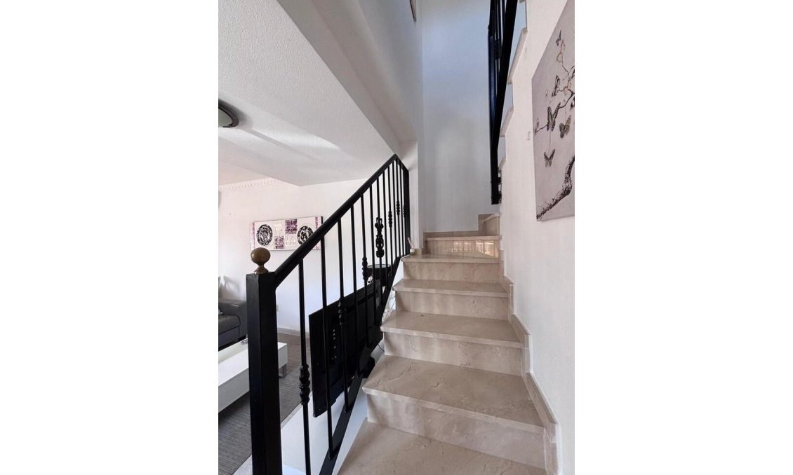 Resale - Townhouse -
Villamartin - Costa Blanca