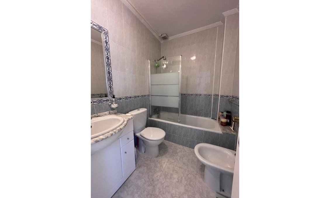 Resale - Townhouse -
Villamartin - Costa Blanca