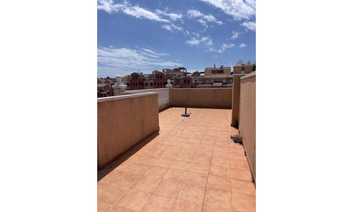 Resale - Townhouse -
Villamartin - Costa Blanca