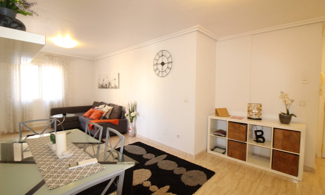 Használt Ingatlanok - Apartman -
Torrevieja - Centrum