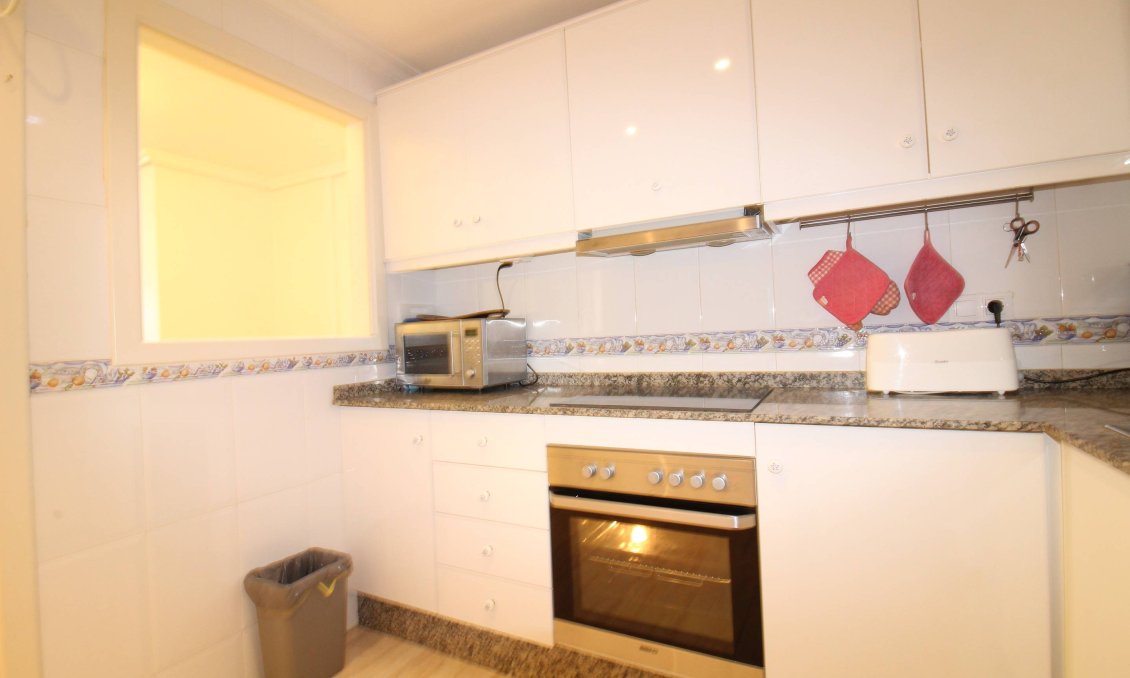Használt Ingatlanok - Apartman -
Torrevieja - Centrum