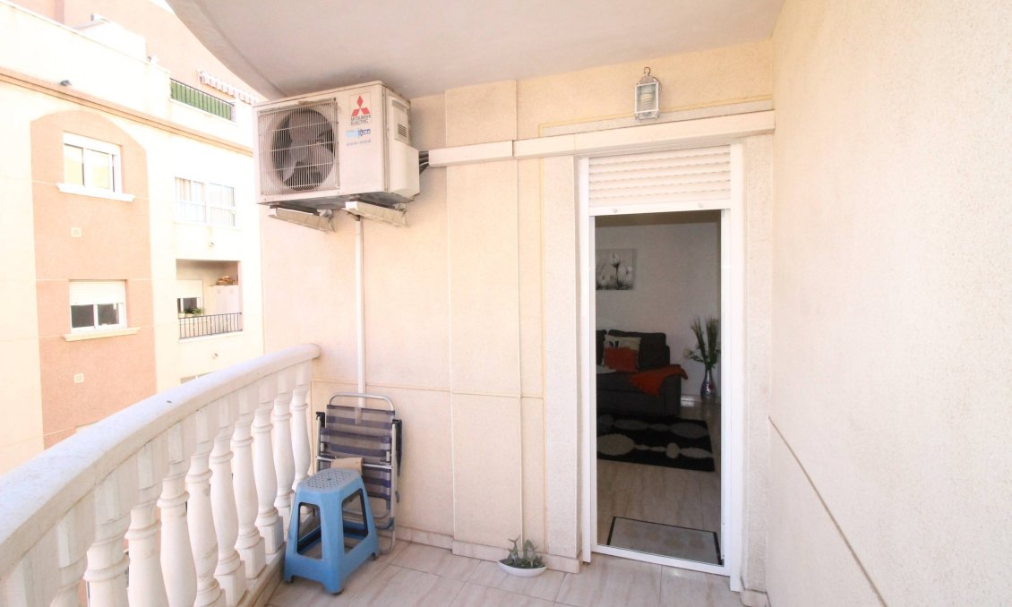Használt Ingatlanok - Apartman -
Torrevieja - Centrum