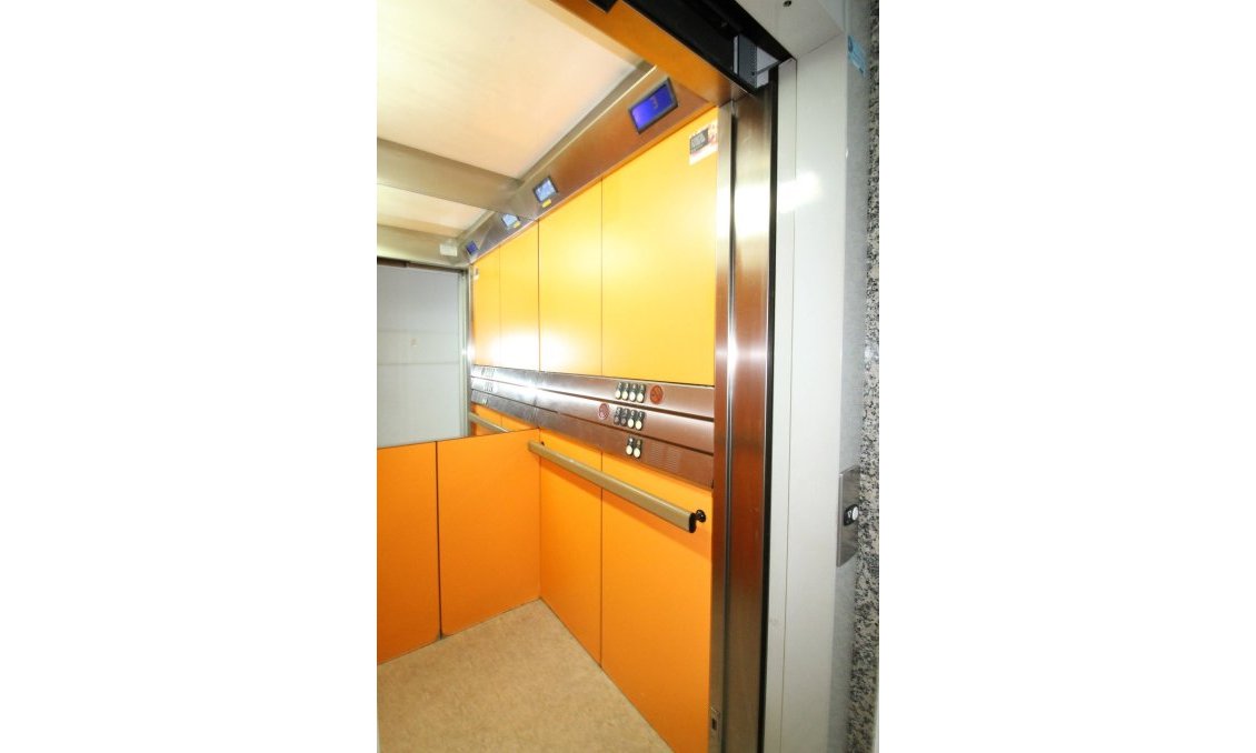 Használt Ingatlanok - Apartman -
Torrevieja - Centrum
