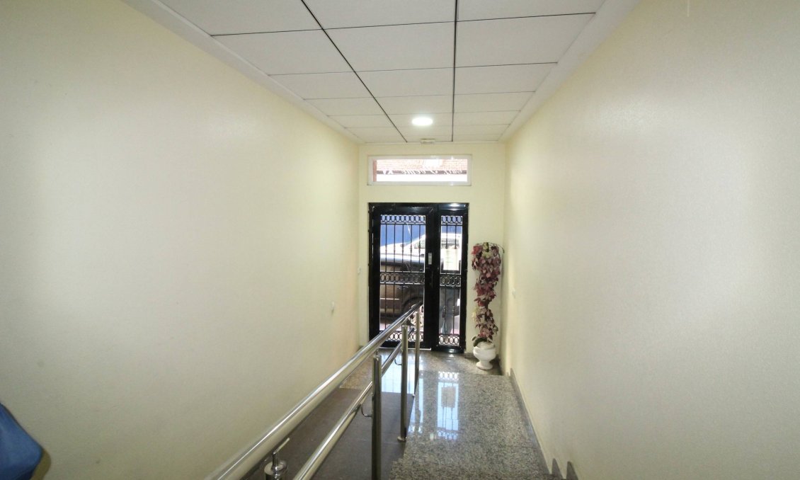 Használt Ingatlanok - Apartman -
Torrevieja - Centrum