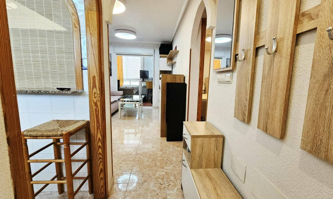Resale - Apartment -
Torrevieja - Nueva Torrevieja
