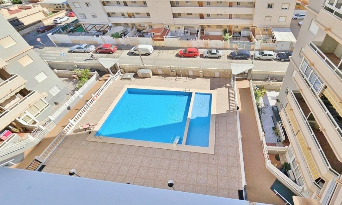 Resale - Apartment -
Torrevieja - Nueva Torrevieja