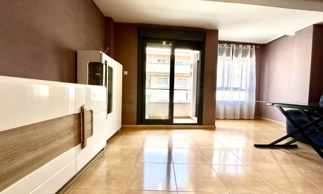 Wiederverkauf - Wohnung -
Torrevieja - Costa Blanca