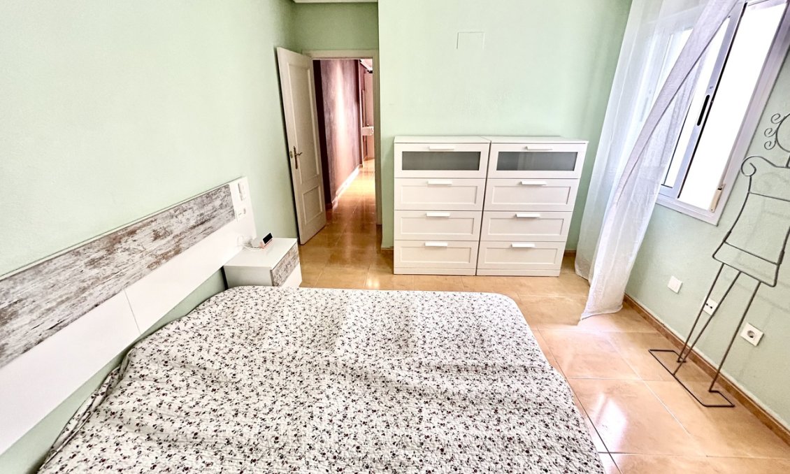 Wiederverkauf - Wohnung -
Torrevieja - Costa Blanca