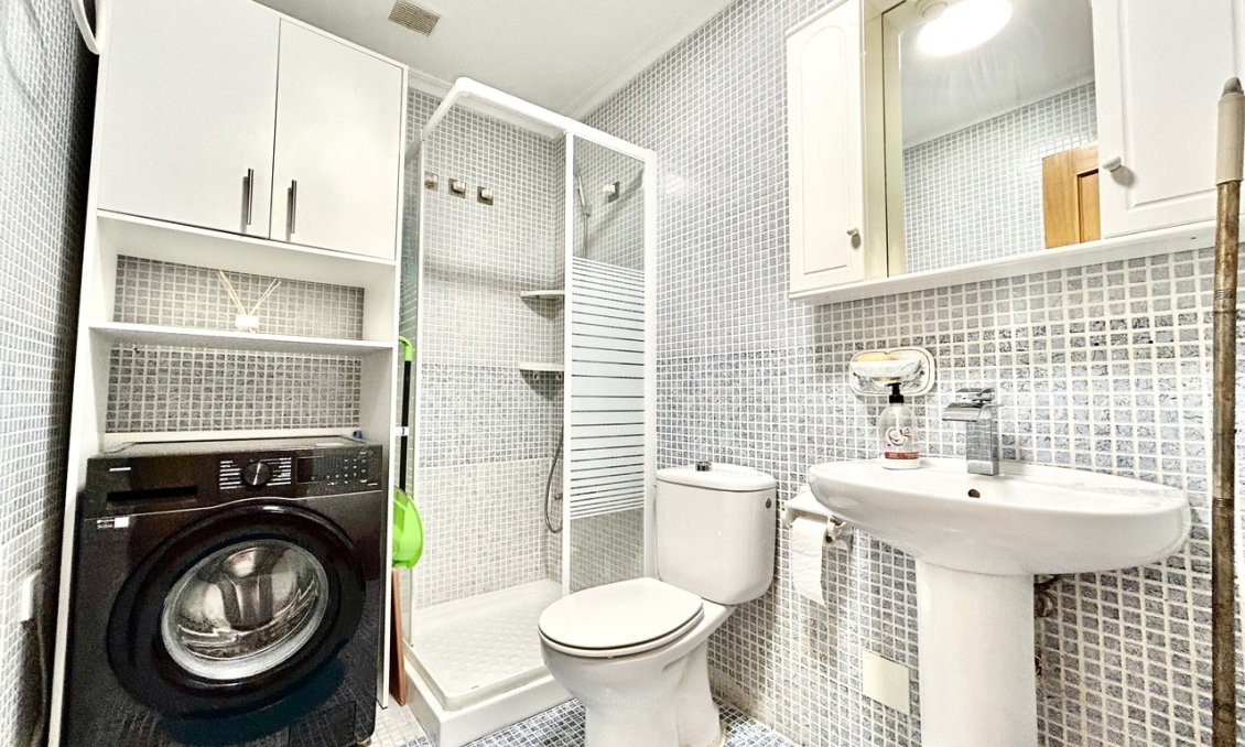 Wiederverkauf - Wohnung -
Torrevieja - Costa Blanca