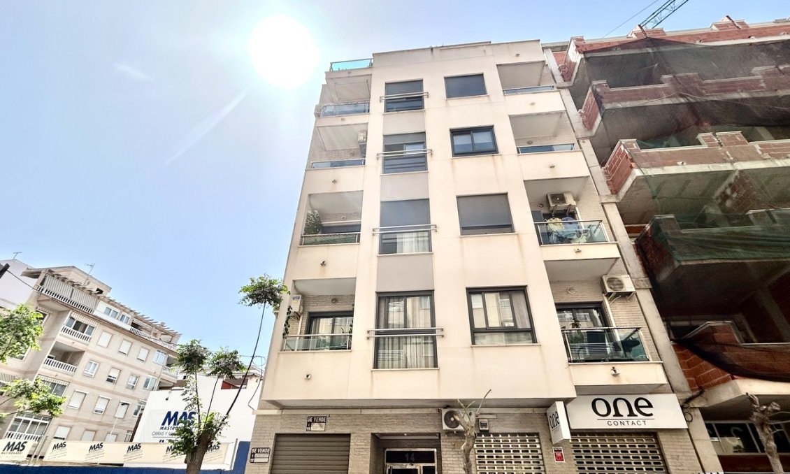 Wiederverkauf - Wohnung -
Torrevieja - Costa Blanca