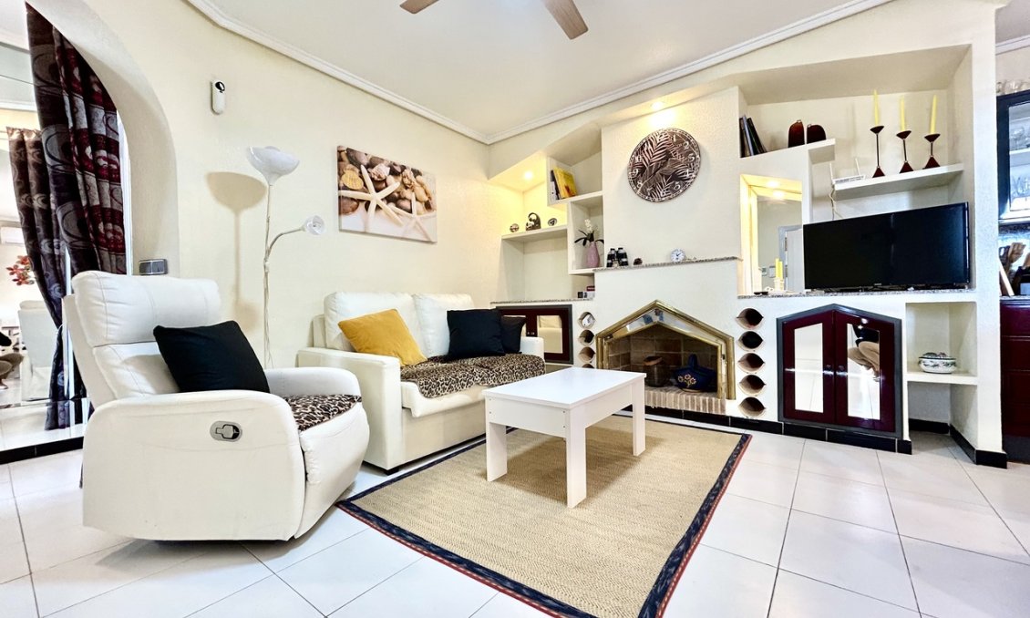 Wiederverkauf - Wohnung -
Los Altos - Costa Blanca