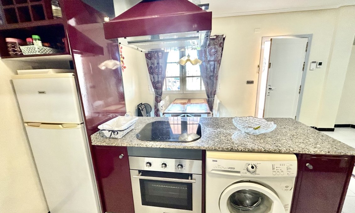 Wiederverkauf - Wohnung -
Los Altos - Costa Blanca