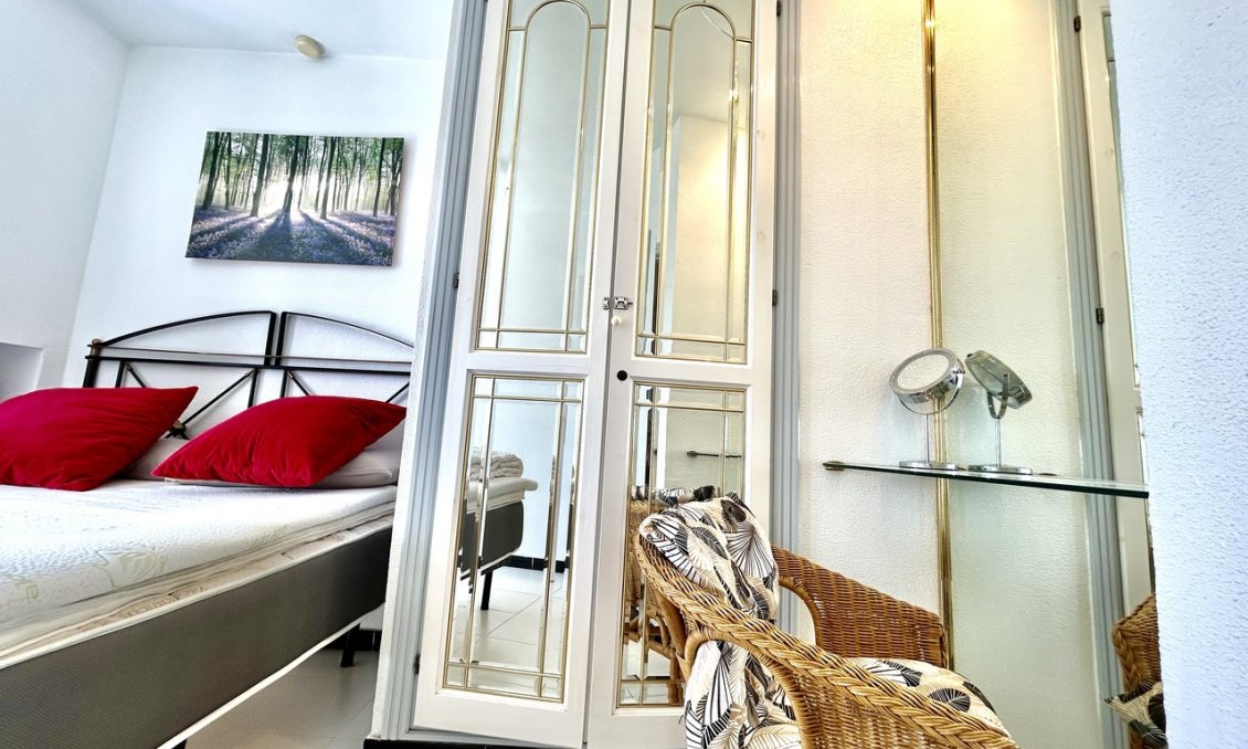 Wiederverkauf - Wohnung -
Los Altos - Costa Blanca