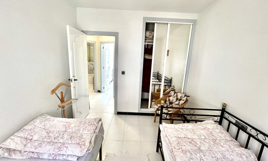 Wiederverkauf - Wohnung -
Los Altos - Costa Blanca