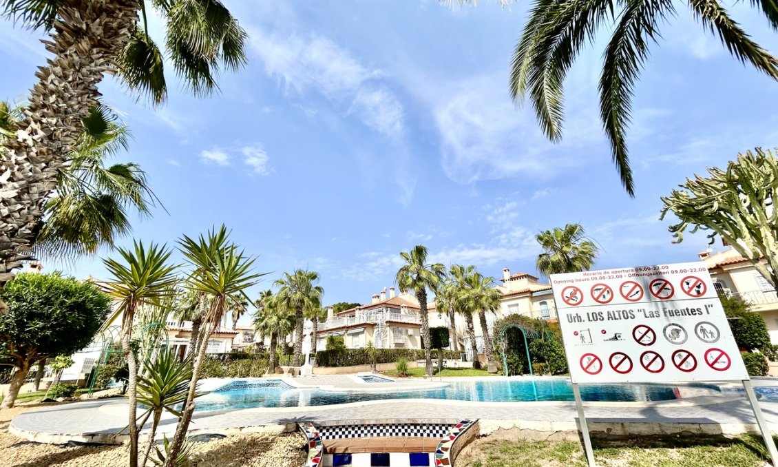 Wiederverkauf - Wohnung -
Los Altos - Costa Blanca