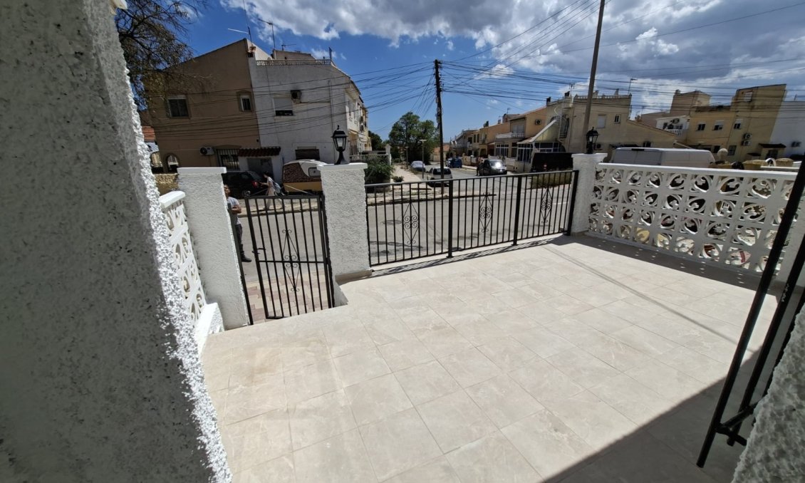 Resale - Apartment -
San Fulgencio - Costa Blanca