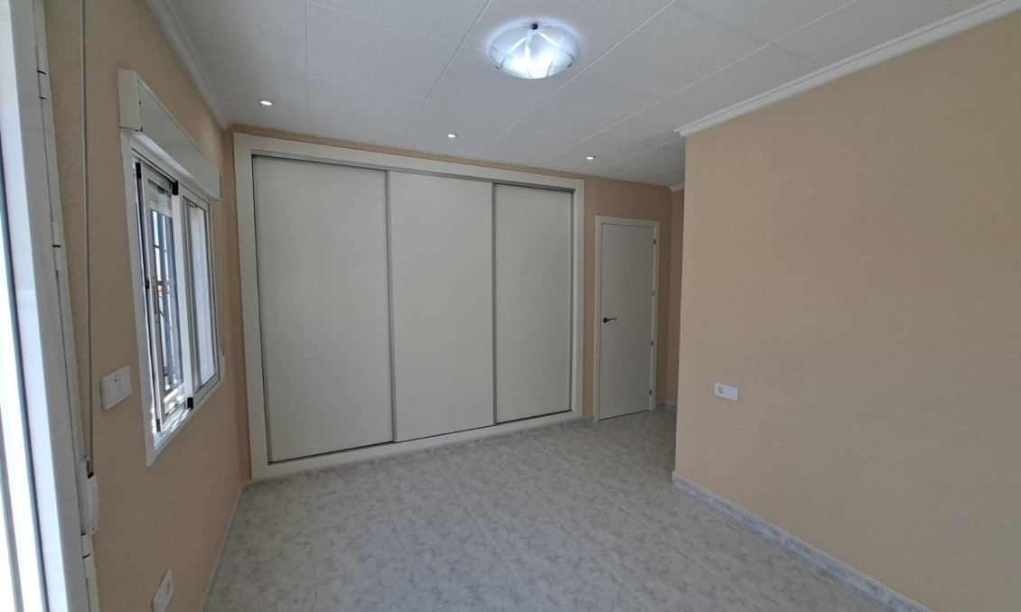 Resale - Apartment -
San Fulgencio - Costa Blanca