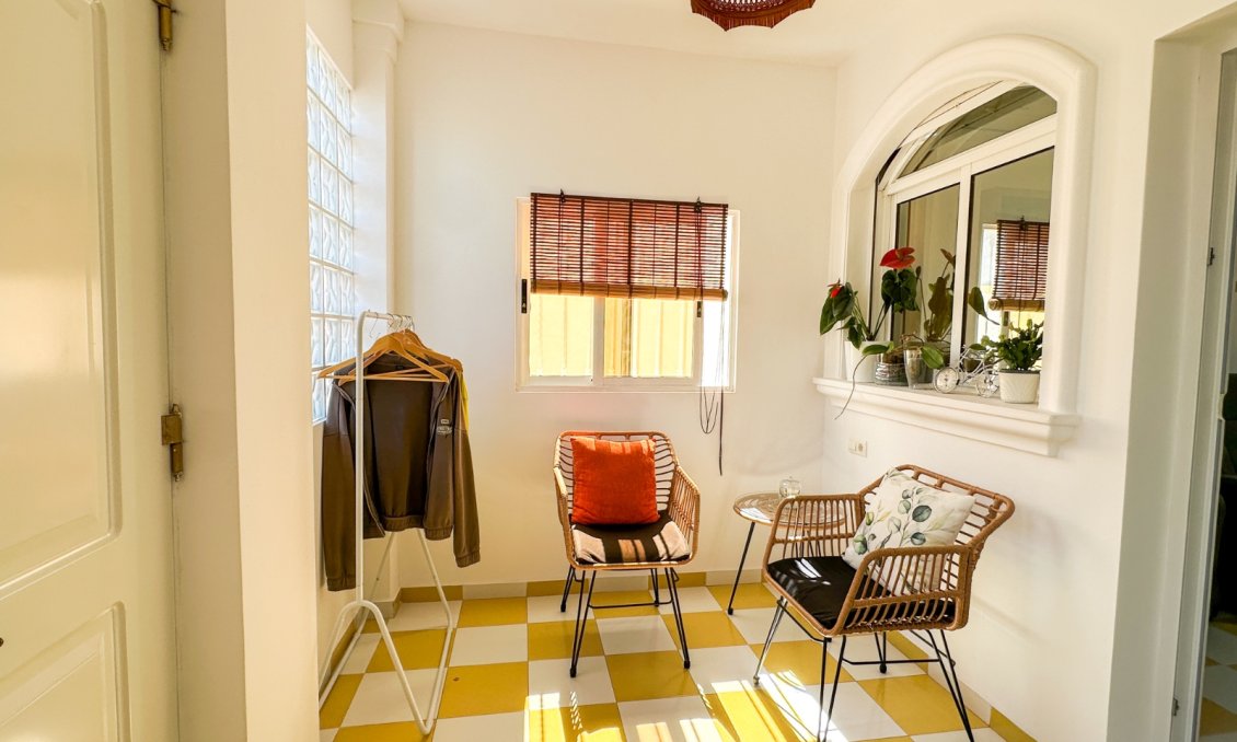 Resale - Villa -
Torrevieja - Costa Blanca