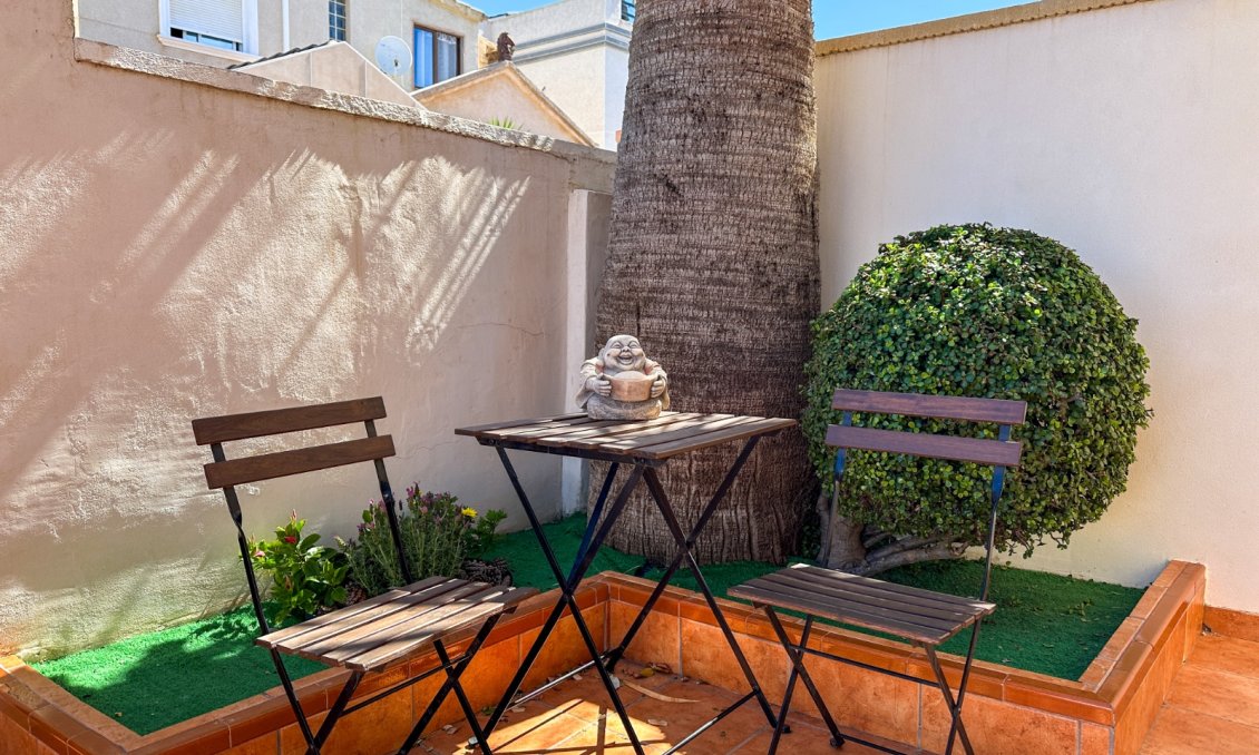 Resale - Villa -
Torrevieja - Costa Blanca