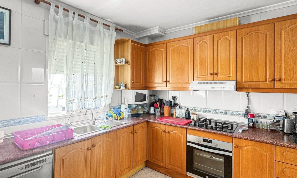 Resale - Bungalow -
Orihuela Costa - Costa Blanca
