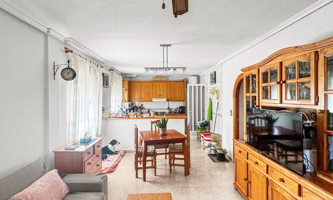 Resale - Bungalow -
Orihuela Costa - Costa Blanca