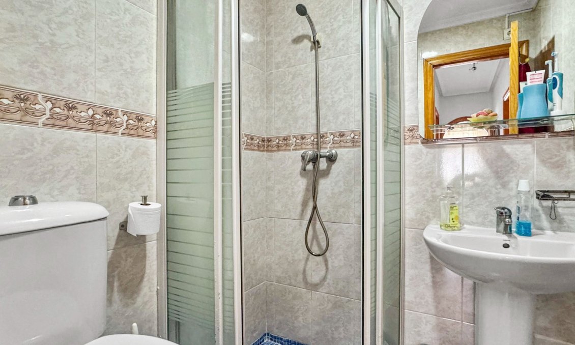 Resale - Bungalow -
Orihuela Costa - Costa Blanca