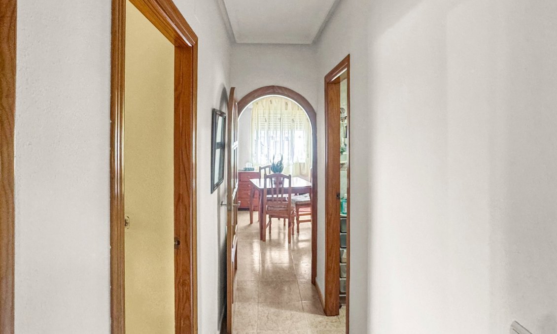 Resale - Bungalow -
Orihuela Costa - Costa Blanca