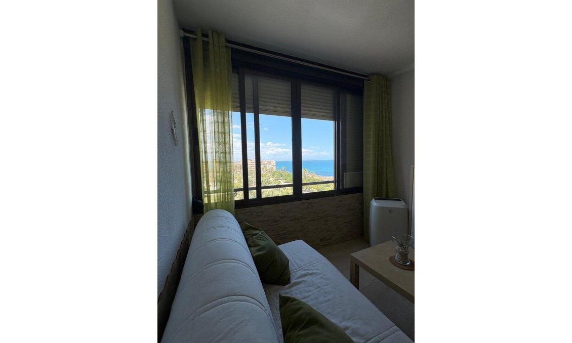 Resale - Apartment -
Torrevieja - Cabo Cervera