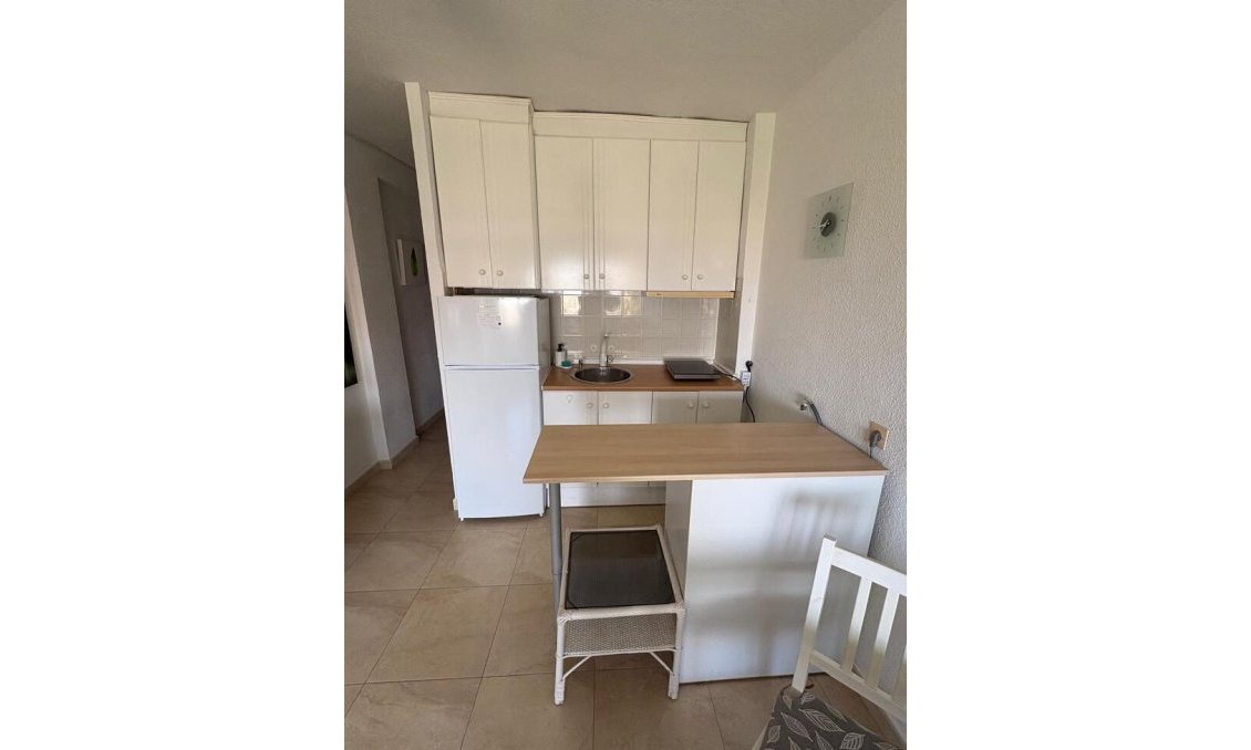 Resale - Apartment -
Torrevieja - Cabo Cervera