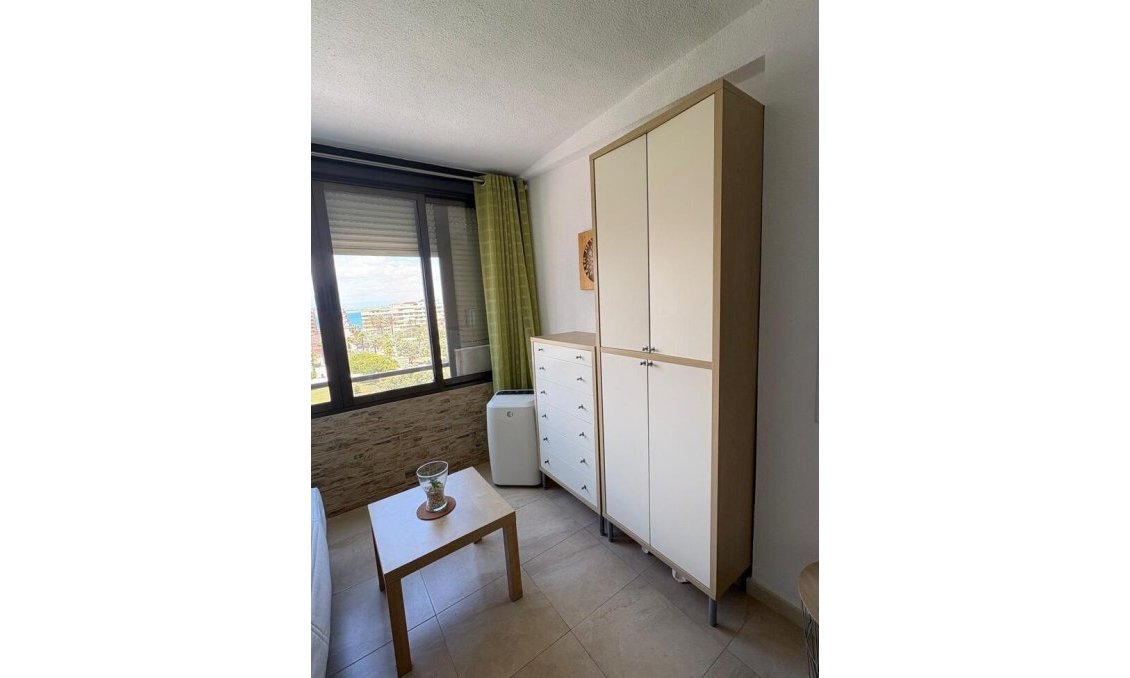 Resale - Apartment -
Torrevieja - Cabo Cervera