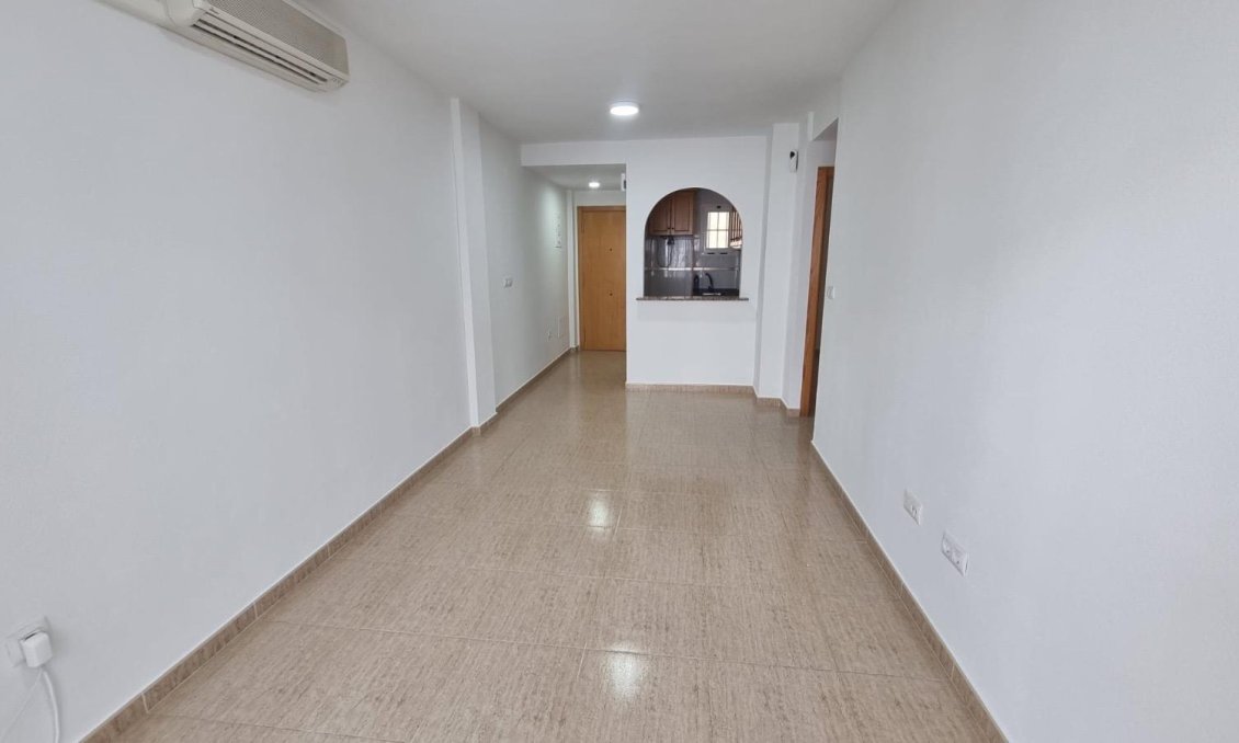 Resale - Apartment -
Torrevieja - El Molino